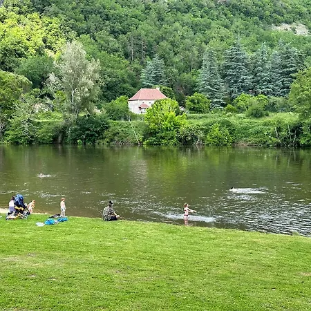 Paradis De La Saint-Cirq-Lapopie